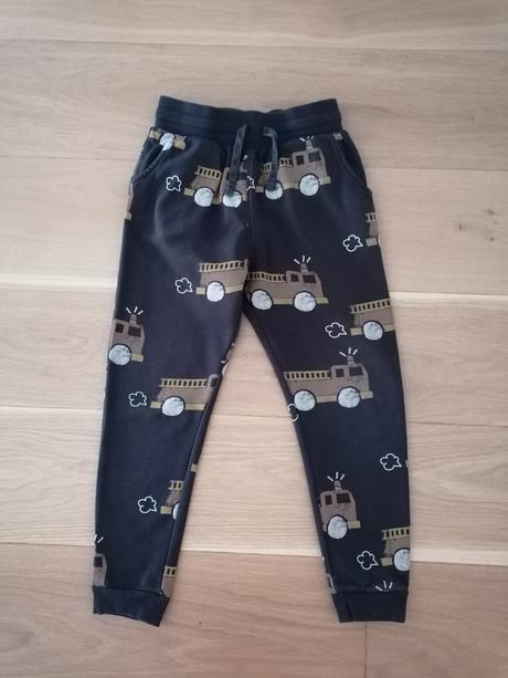 2x tepláky, george,116