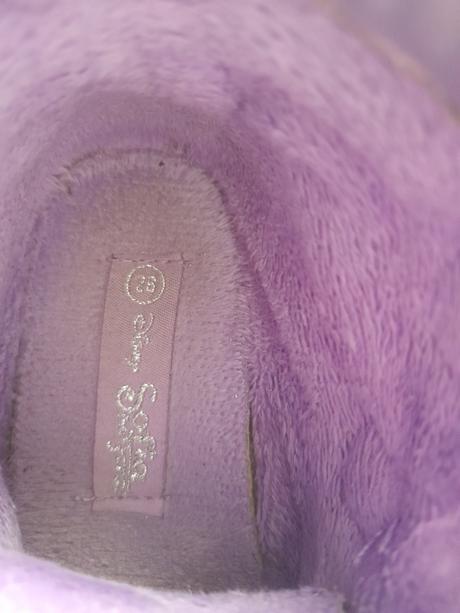 Topánky na jeseň a jar, 26