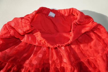 98 bodkovana sukna +next vianocne tricko ,2-3 r., next,98