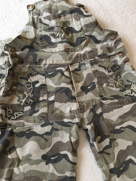 Maskačové nohavice, 92