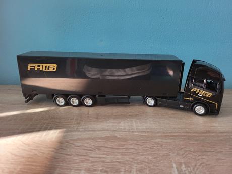 Veľký kamión, kvalitný,