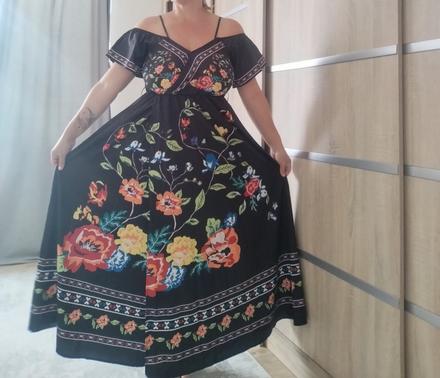 Folklórne šaty, l