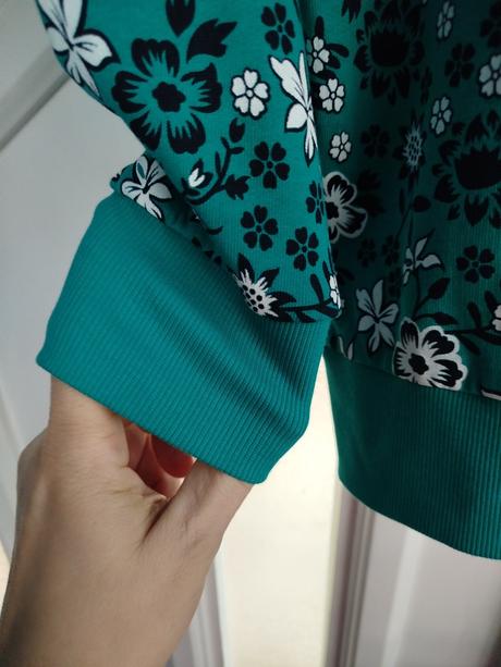 Hrubšia mikina 140/146, bonprix,140