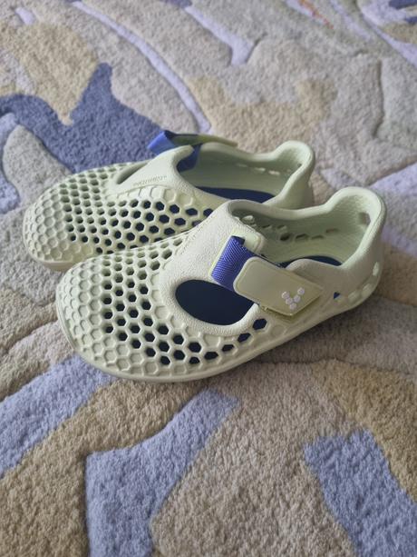 Vivo gumene topanky do vody 25/26, vivobarefoot,25