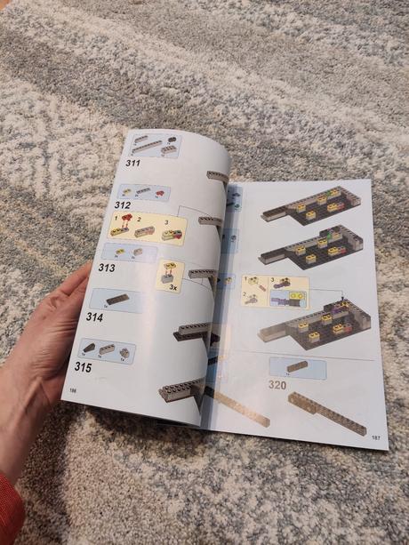 Roller coaster - husenkova draha stavebnica,