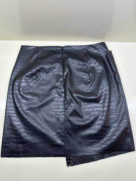 Kozenkova sukna, promod,38 / 40