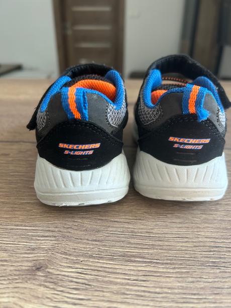 Detske svietiace tenisky skechers, skechers,24