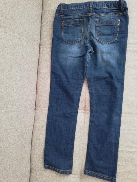 Dievčenské rifle, f&f,140