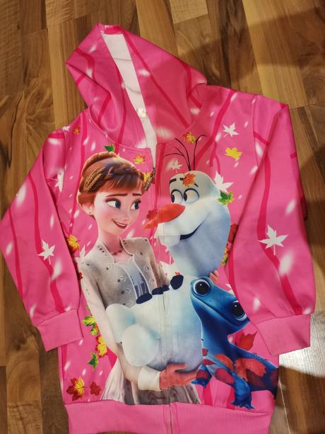 Balíček vecí pre dievčatko veľkosti 134-140, 134