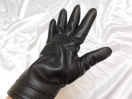 Damske koženkove rukavice, 50