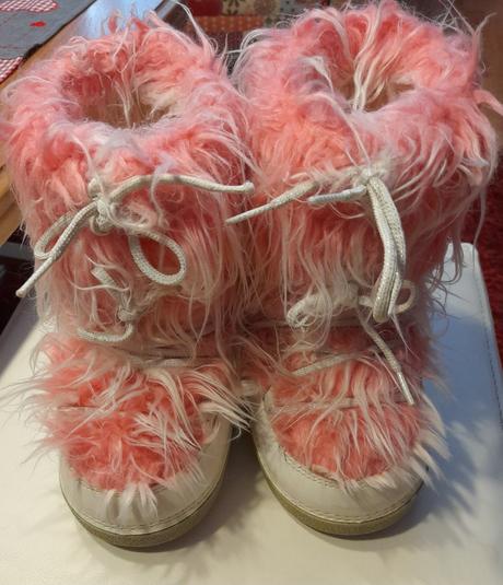 Snehule chlpaté, 29