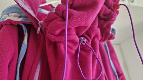 Little white dandelion, little white dandelion