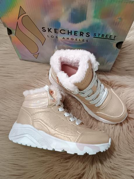 Dievčenské topánky skechers 23221228 b, skechers,28 / 30 / 37 / 38