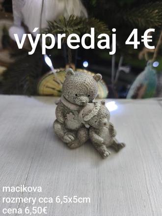 Dekorácia mackovia, 