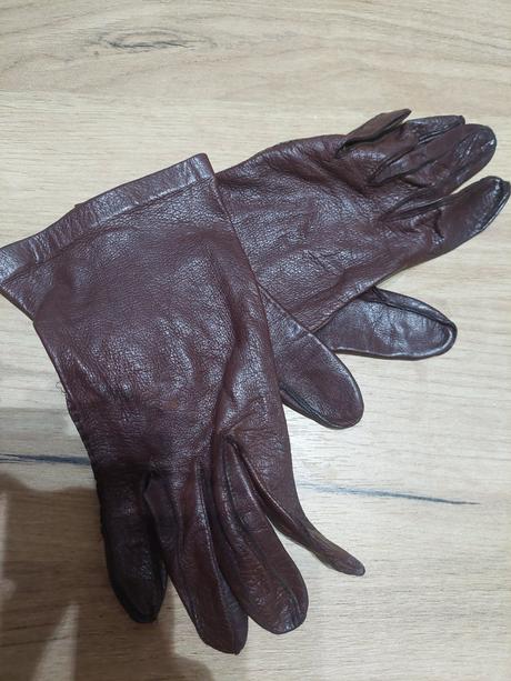 Kozene rukavice, 36