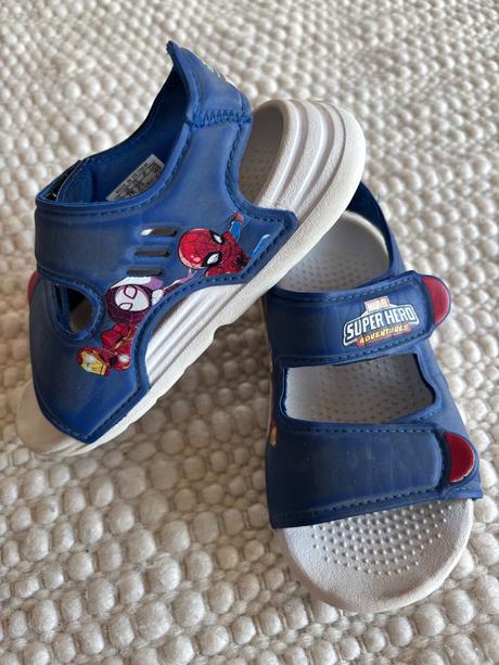 Adidas sandalky avengers 25, adidas,25
