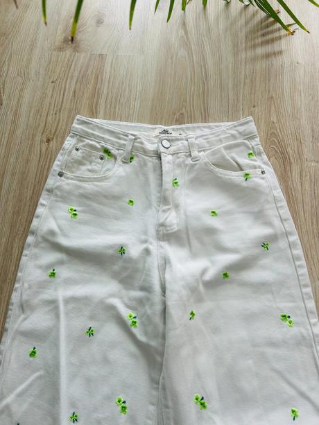 Štýlové džínsy značky green apple, pc 40 eur, s