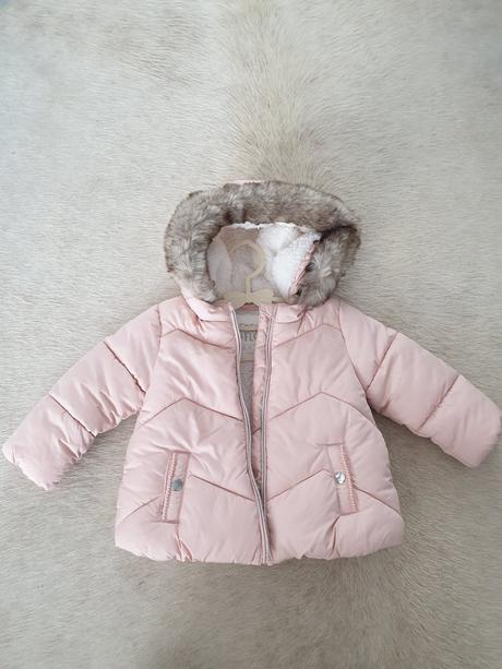 Teplá bunda, f&f,68