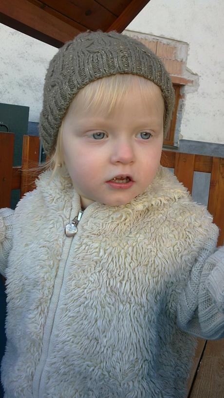 Čiapka+rukavice zo zlatou niťou prešivane12-24mes., mothercare,92