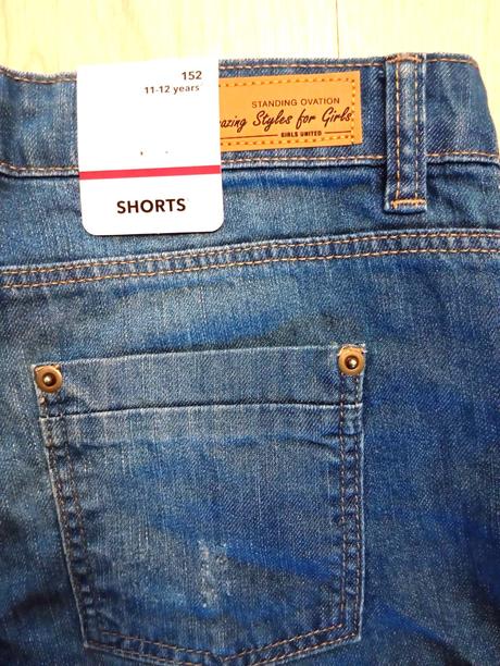 Dievčenské šortky v. 152, takko,152