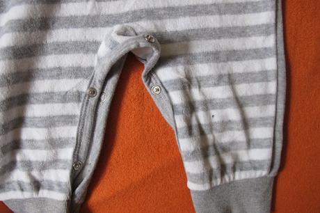 Milý overal na spanie 2 x oblečený, okay,62