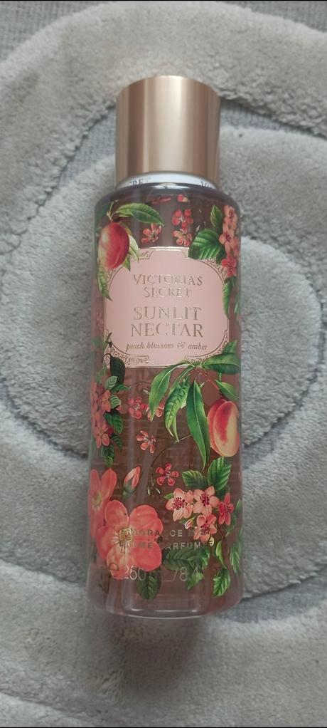 Victoria secret telový sprej, 
