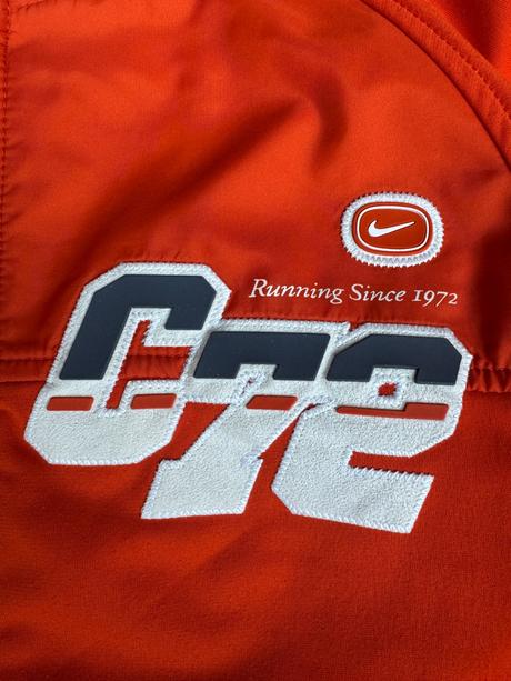 Mikina nike ktorá oživí každý outfit, nike,s