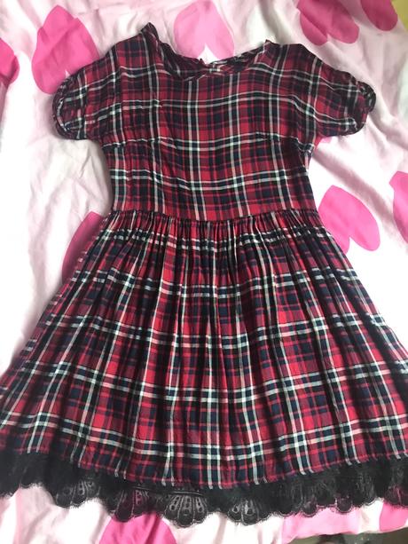 Karovane saty, new yorker,xs