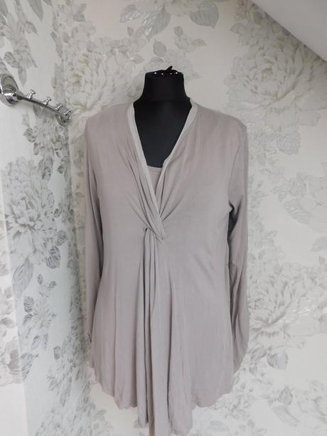 Pekna kvalitna tunika, 42