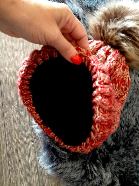 Čiapka s brmbolcom - uni veľkosť, 