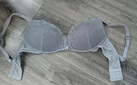 Predám dámsku podprsenku, esmara,m