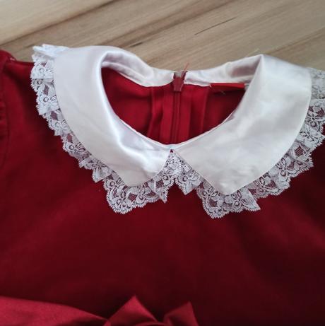 Zamatové šaty, 110