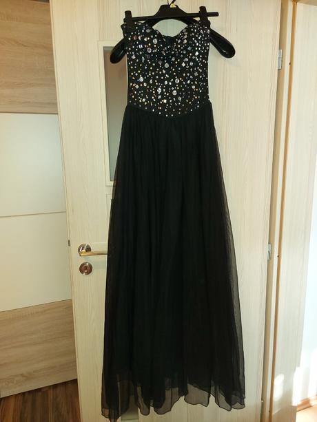 Spoločenské šaty, 36