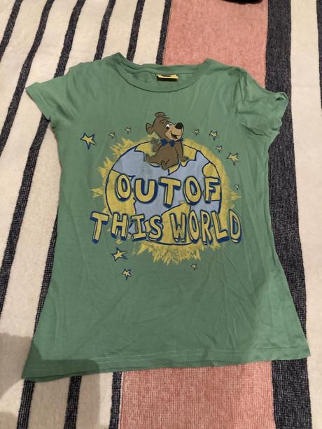 Hanna barbera yogi tričko, 36