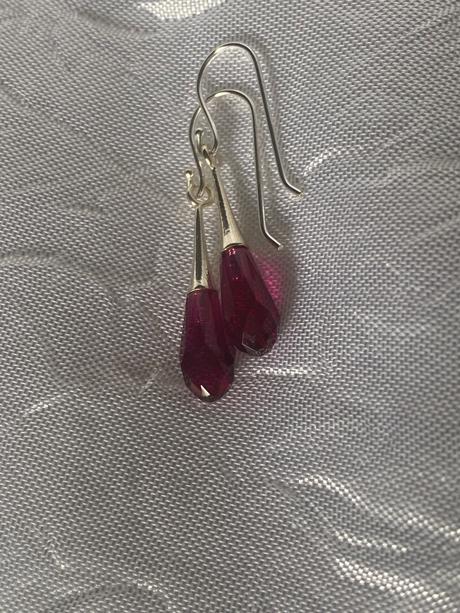 Strieborné náušničky,