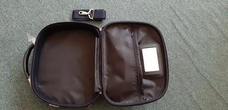 Kufrík na kozmetiku, 