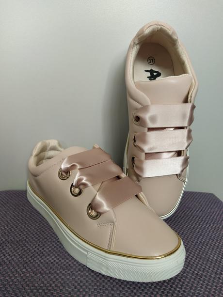 Botasky, 37 / 38 / 40