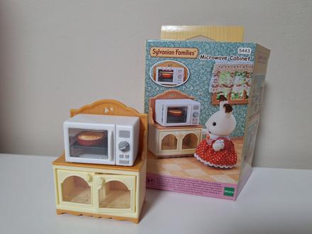 Sylvanian mini nábytok,