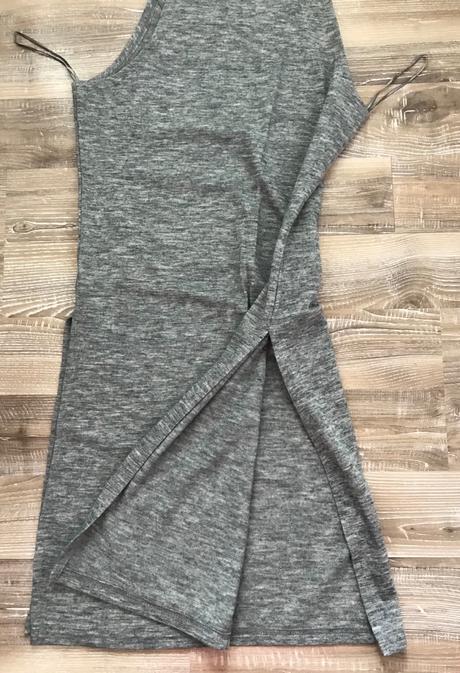 Predĺžené tričko šaty alebo tunika, m