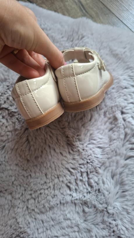 Baleriny nelli blu, nelli blu,22