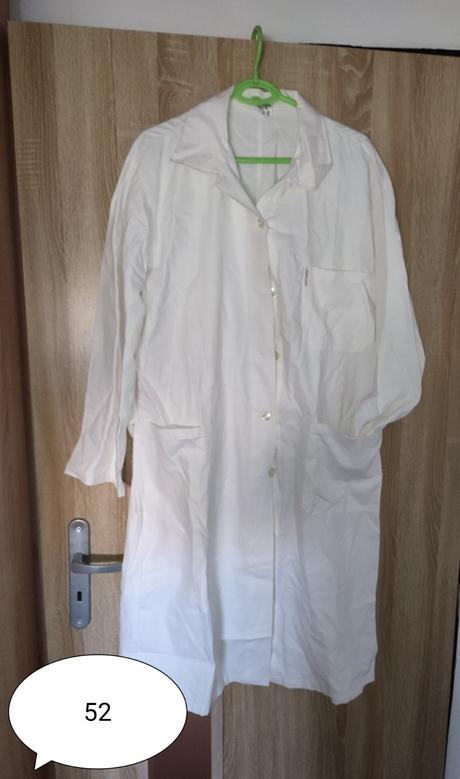 Pracovný plášť, 52