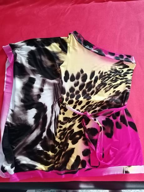 Saty la piere uni veľkosť, 