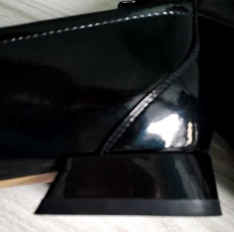 Čierne poltopánky na nízkom podpätku, v.36,39,40, 36 / 39 / 40