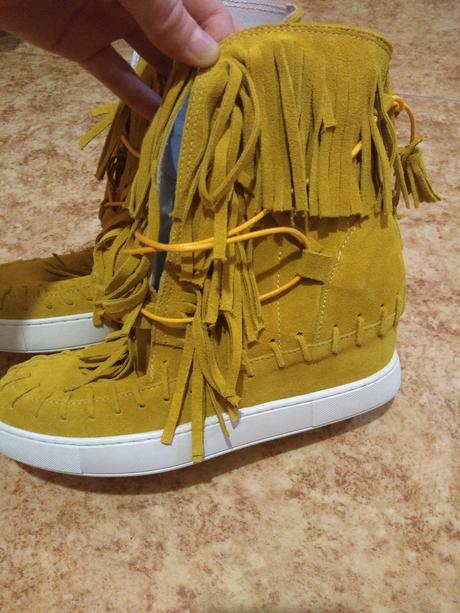 Obuv kožená na platforme, nové, 38