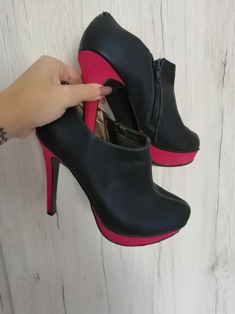 Kotníkové topánky, 37