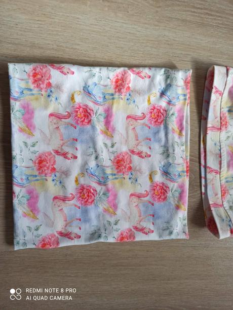 Jarná čiapka a nákrčník, 110