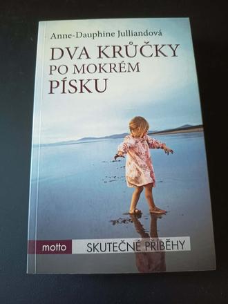 Kniha dva krucky po mokrem pisku,