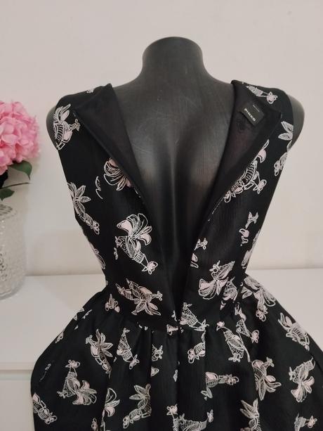 Pinko made in italy luxusné šaty s kvetinovým vzor, pinko,m