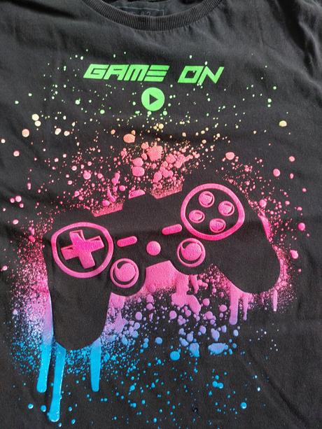 Tricko next, next,140