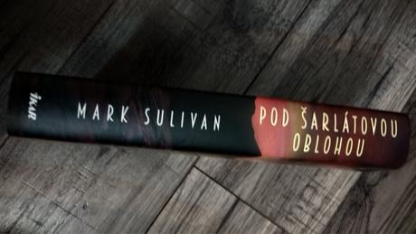 Mark sullivan pod šarlátovou oblohou,